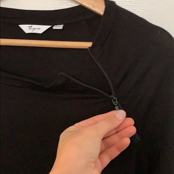 Black XS Nursing Tunic Top - Picture 3 of 6